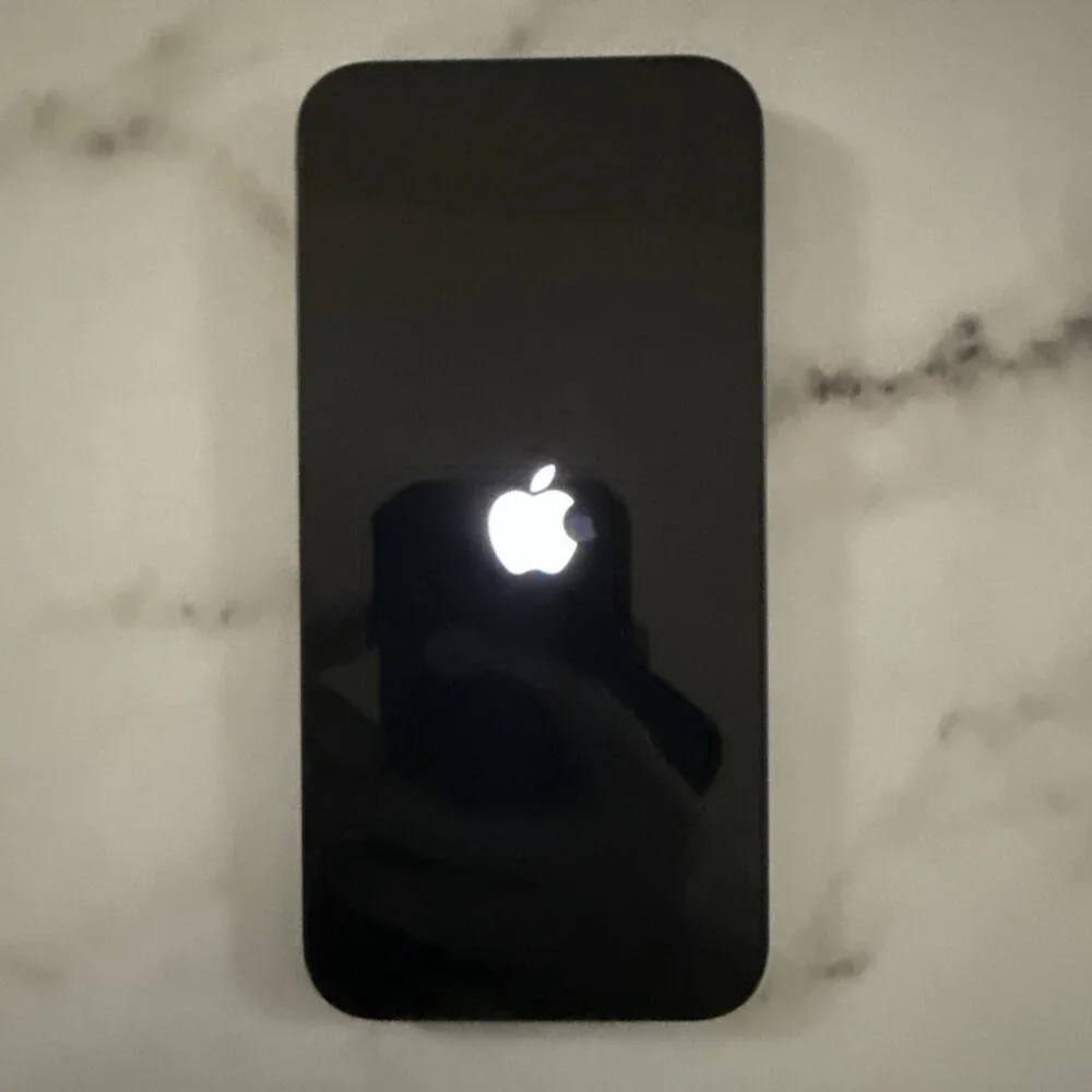 USED - Apple iPhone 16 Pro Black Titanium used 128 Unlocked AT&T brand new